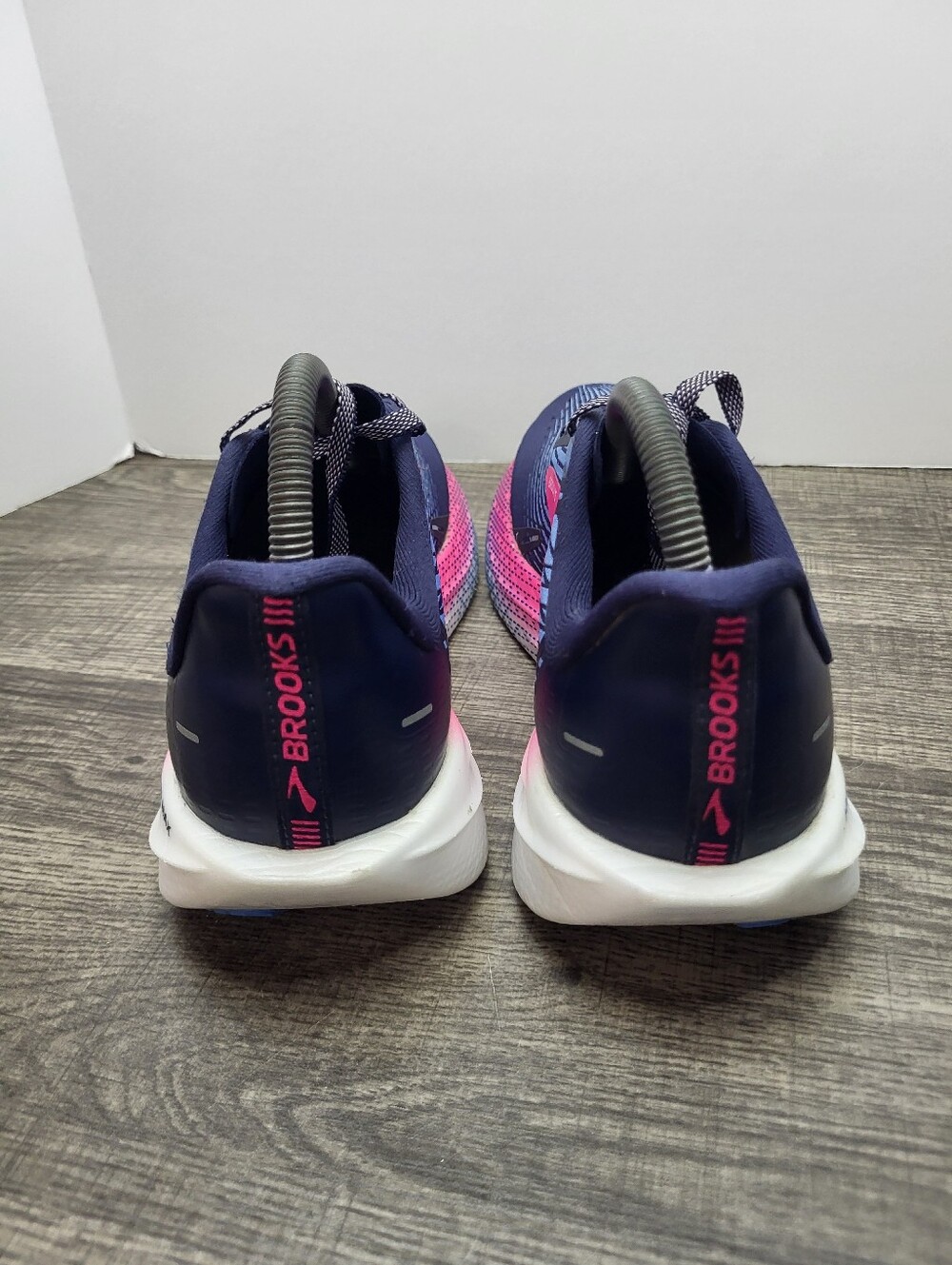 Brooks Hyperion Max Running Shoes Sneakers Blue Pink Women's Size 9 - Picture 5 of 10